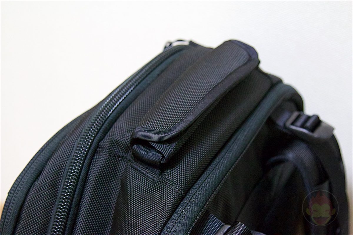 Aer-Travel-BackPack-on-Kickstarter-08.jpg