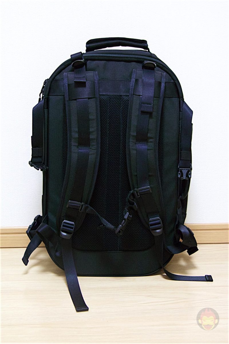 Aer-Travel-BackPack-on-Kickstarter-11.jpg