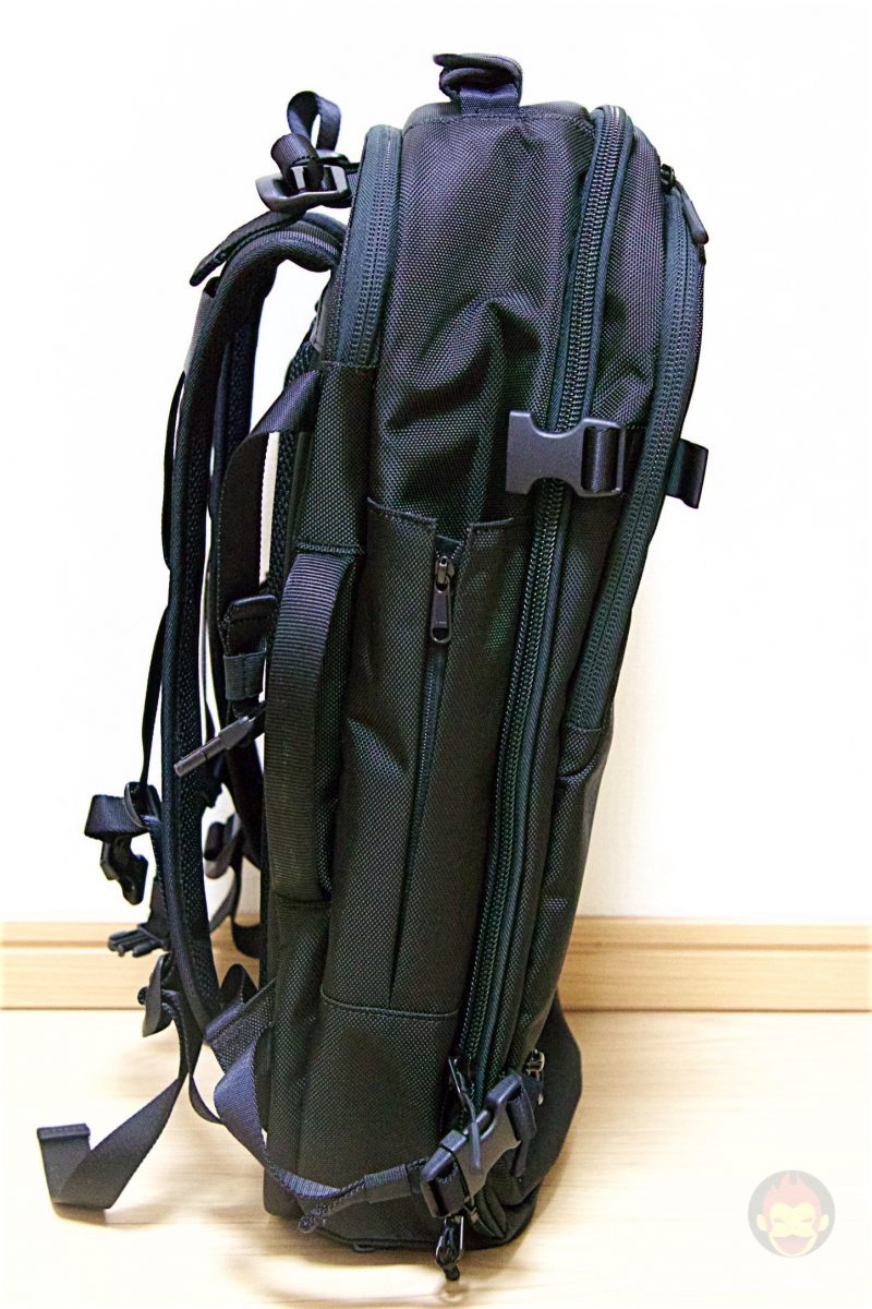 Aer-Travel-BackPack-on-Kickstarter-30.jpg
