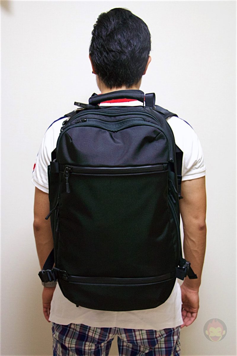 Aer-Travel-BackPack-on-Kickstarter-39.jpg