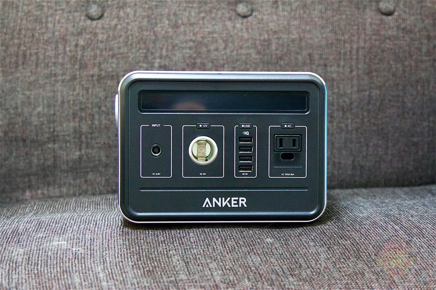Anker-PowerHouse-Review-04.jpg