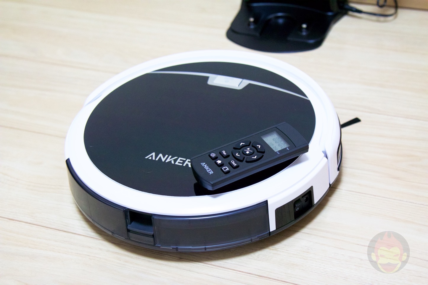 レビュー】自動掃除機ロボット「Anker RoboVac 10」の掃除する姿が愛