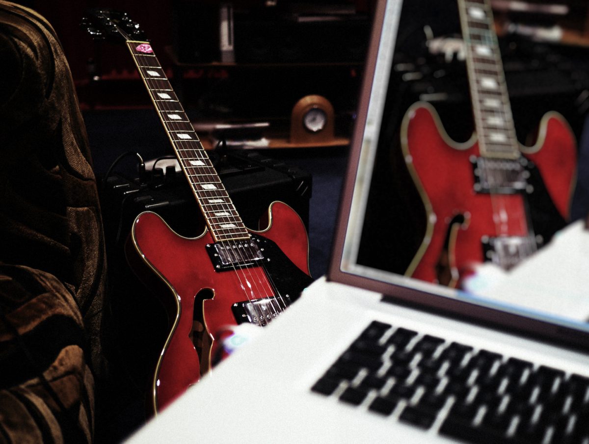 Guitar-MacBook.jpg