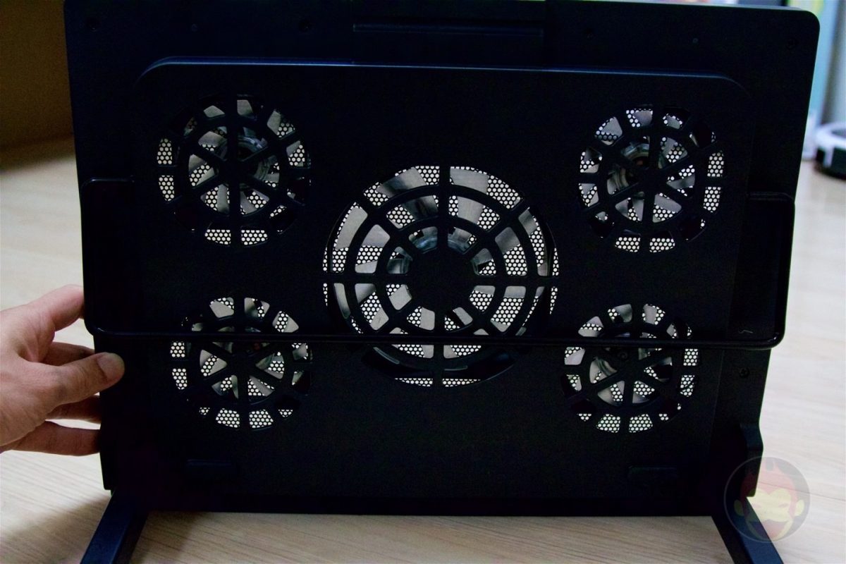 FONESO-fan-Stand-for-Mac-PC-08.jpg