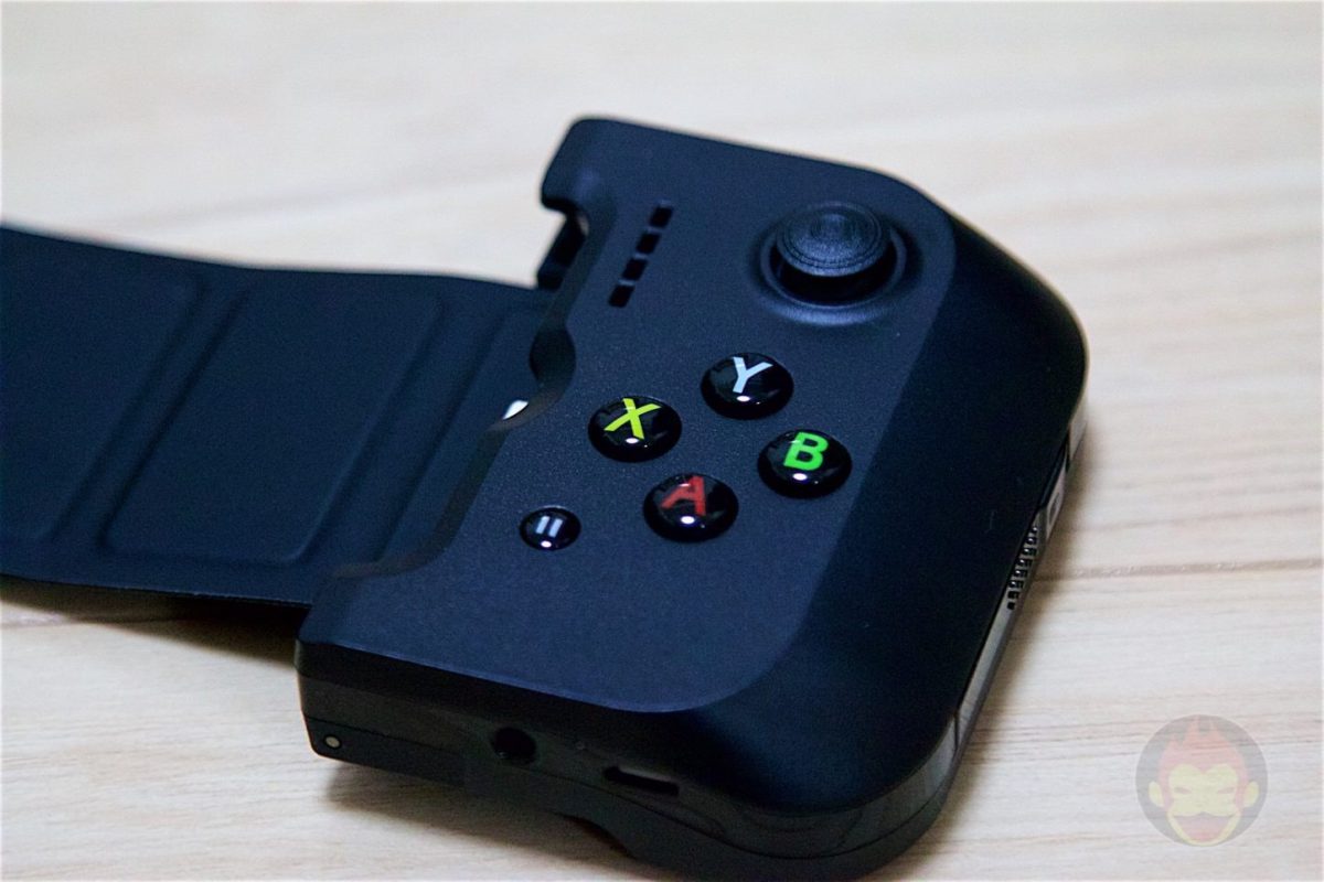 GameVice-Game-Controller-for-iPhone-06.jpg