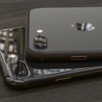 iPhone-7-Plus-Matt-vs-Glossy-Black-Corona.jpg