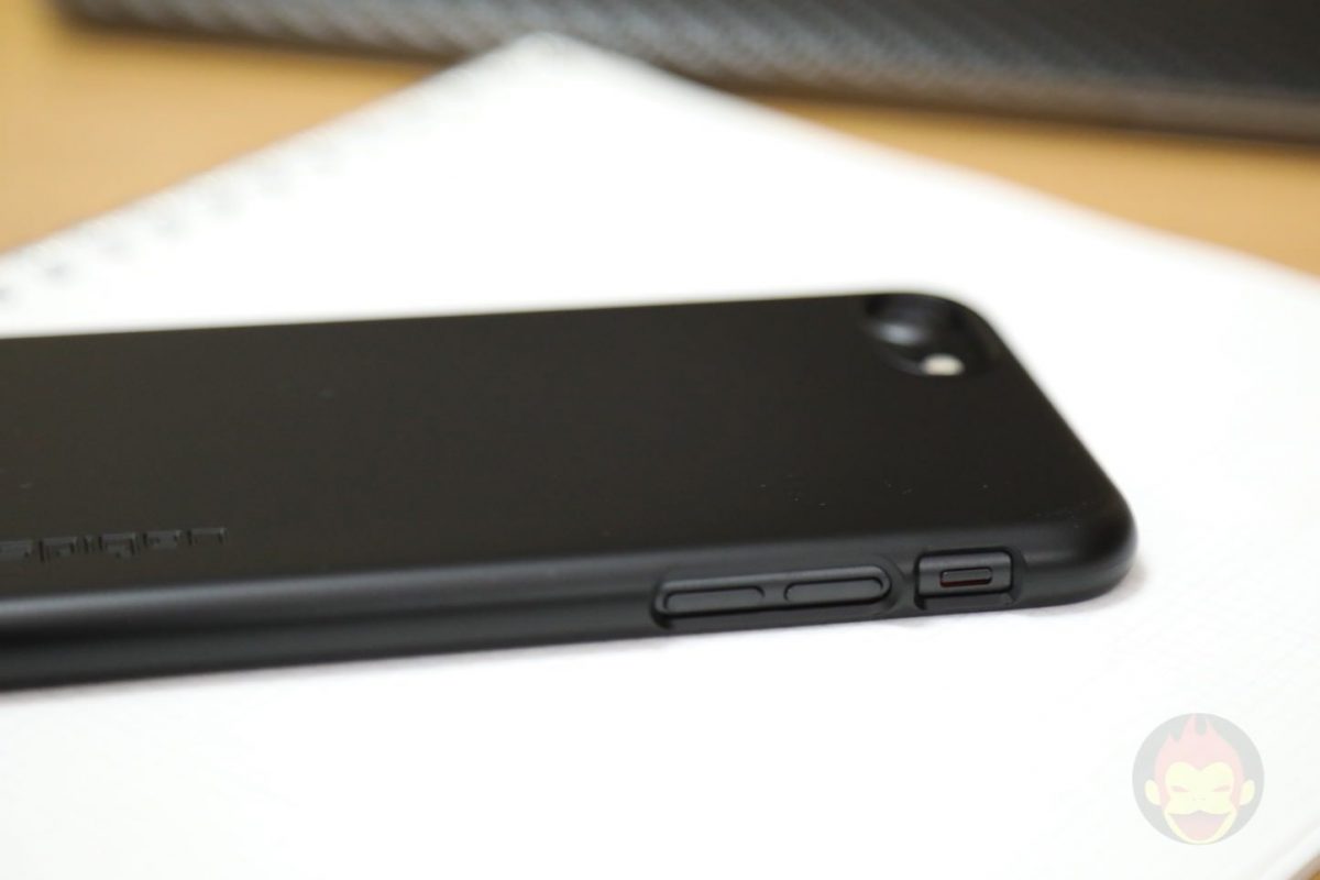 iPhone-7-Thin-Fit-Case-06.jpg