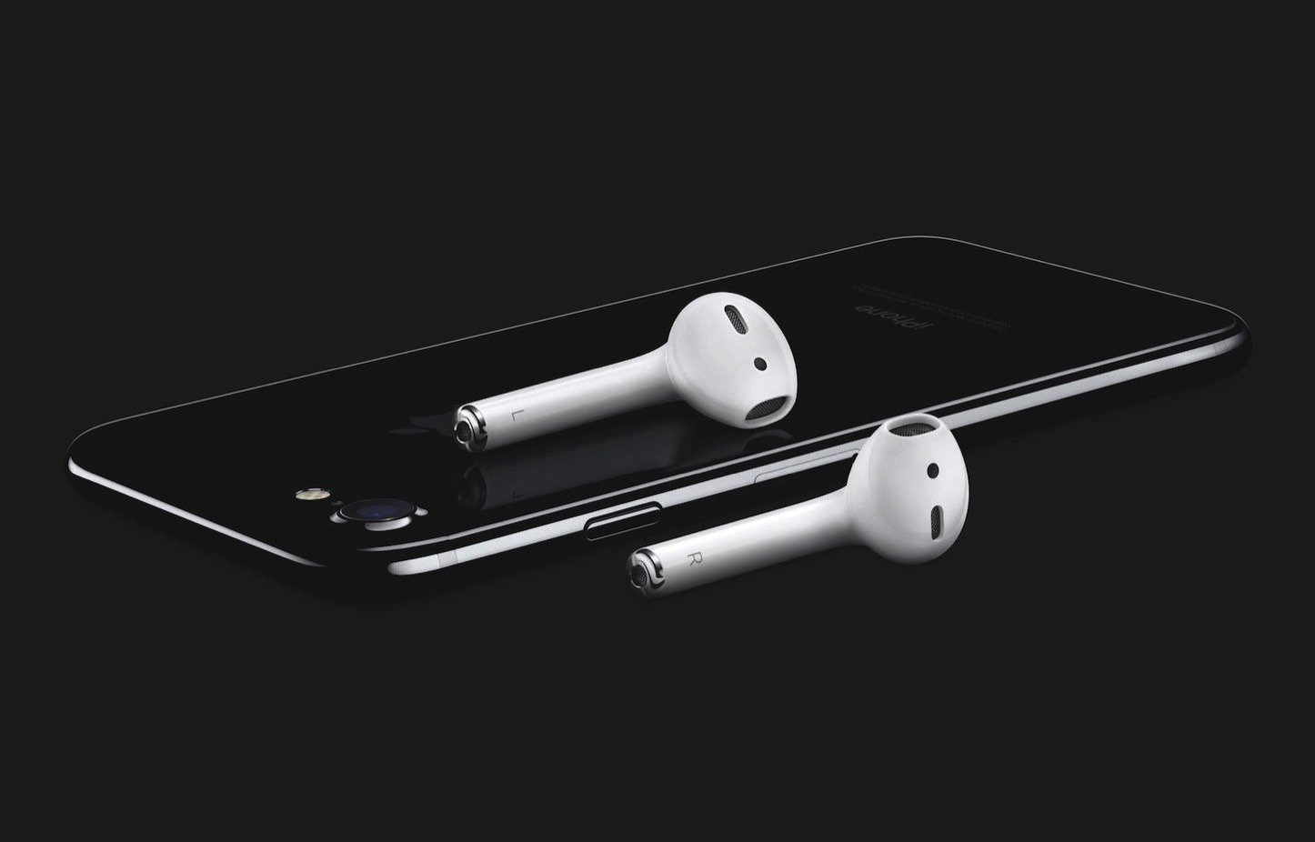 Airpods はbluetooth接続ーーiphone 7以外でも使用可能 ゴリミー