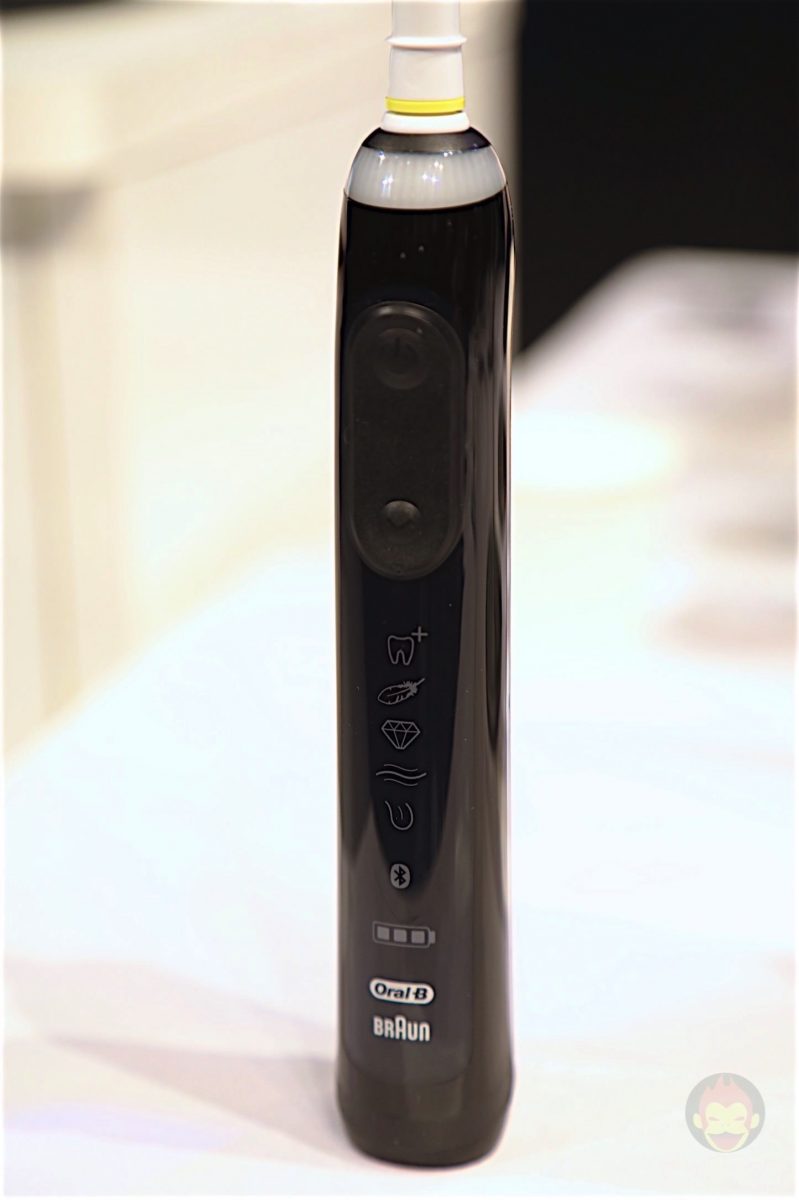 BRAUN-Oral-B-Genius-9000-18.jpg