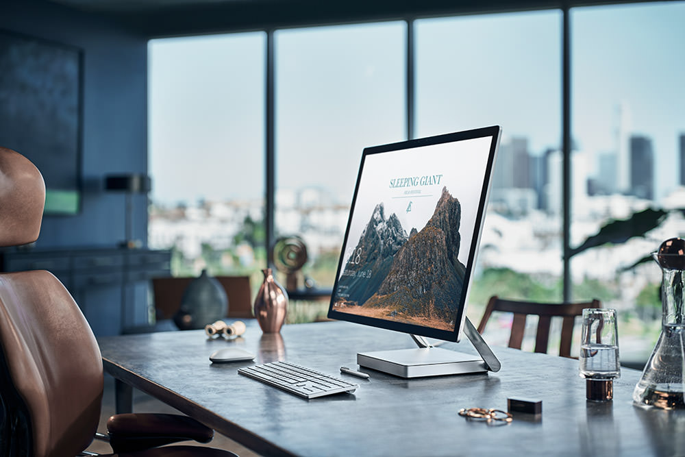 Surface-Studio-Lifestyle-3-web.jpg