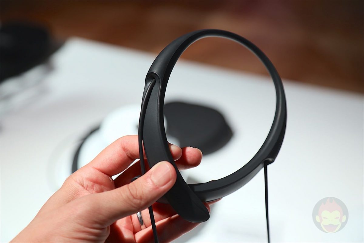 Bose-QuietComfort-30-Review-11.jpg