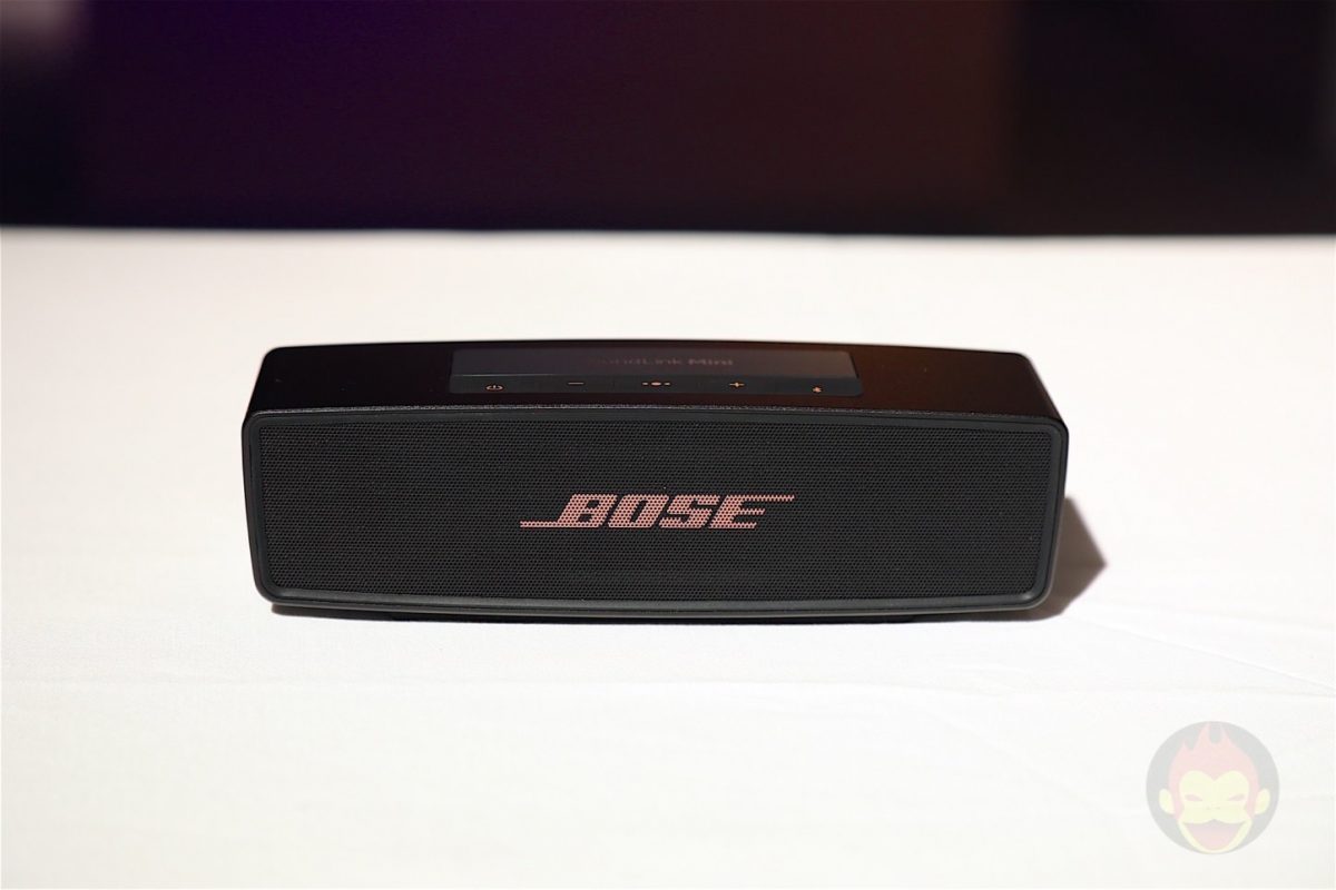 Bose-Soundlink-Mini-2-Black-Copper-04.jpg