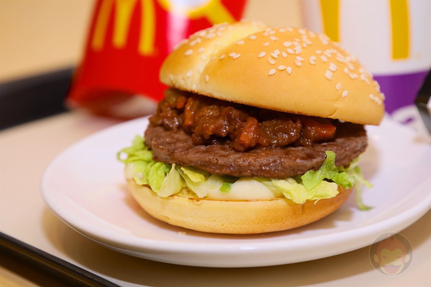 McDonalds-Calvi-Burger-02.jpg