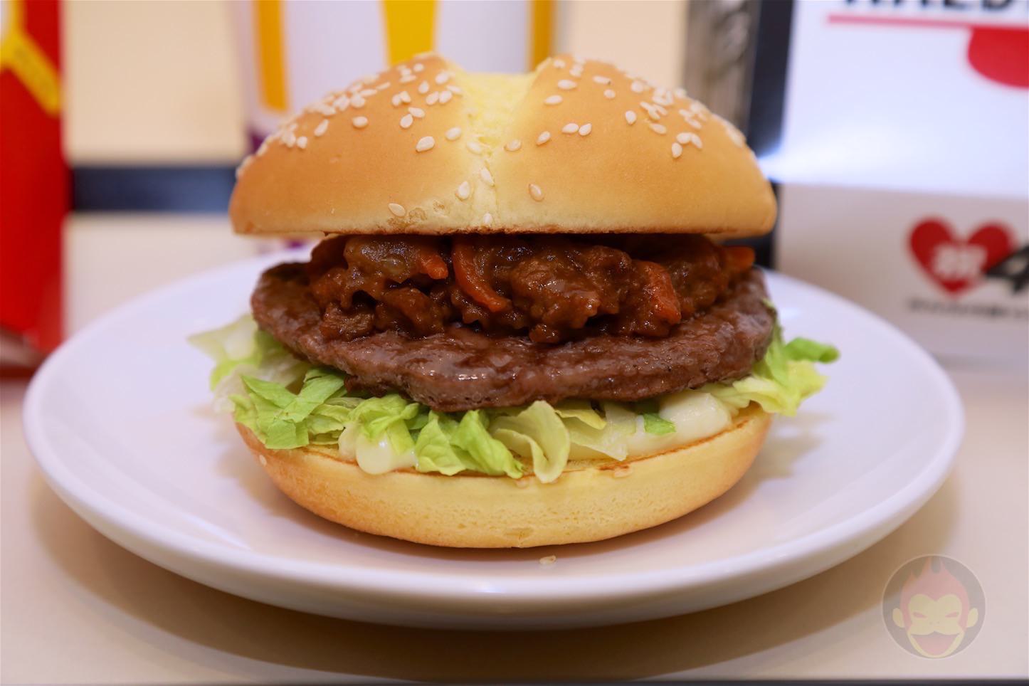 McDonalds-Calvi-Burger-03.jpg