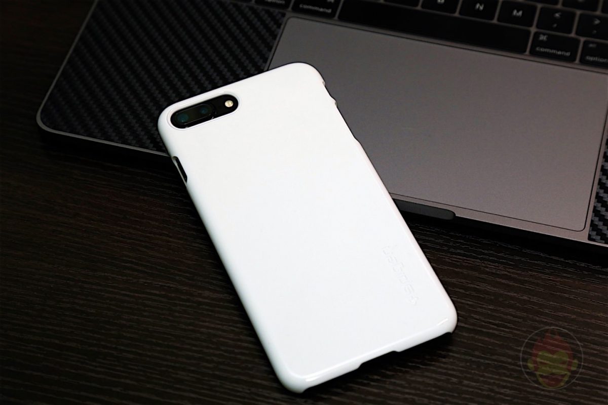 Spigen-Jet-White-Case-Review-01.jpg