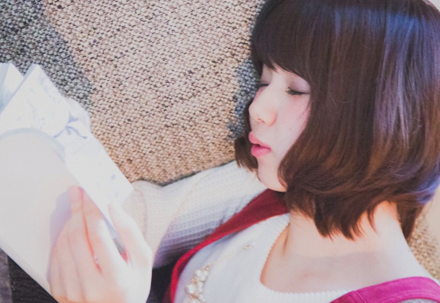 fall-asleep-while-reading.jpg