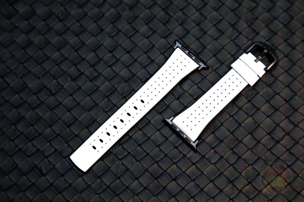 PATCHWORKS-Air-Strap-for-Apple-Watch-02.jpg