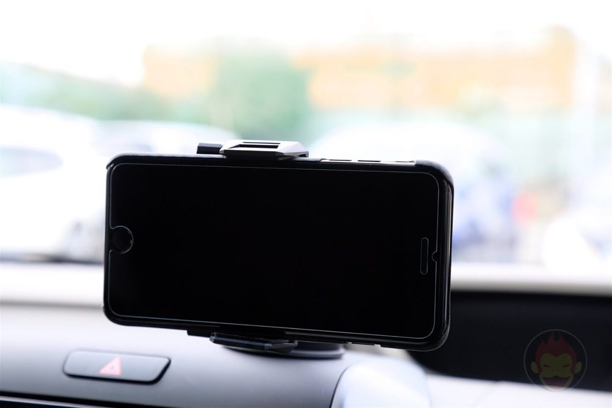 Spigen-AP12T-Car-Mount-09.jpg
