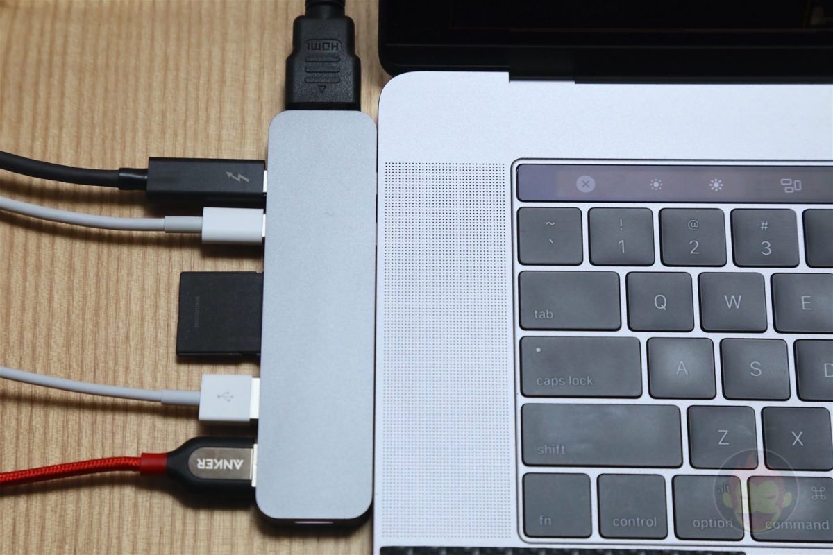 HyperDrive-Thunderbolt3-USBC-Hub-11.jpg