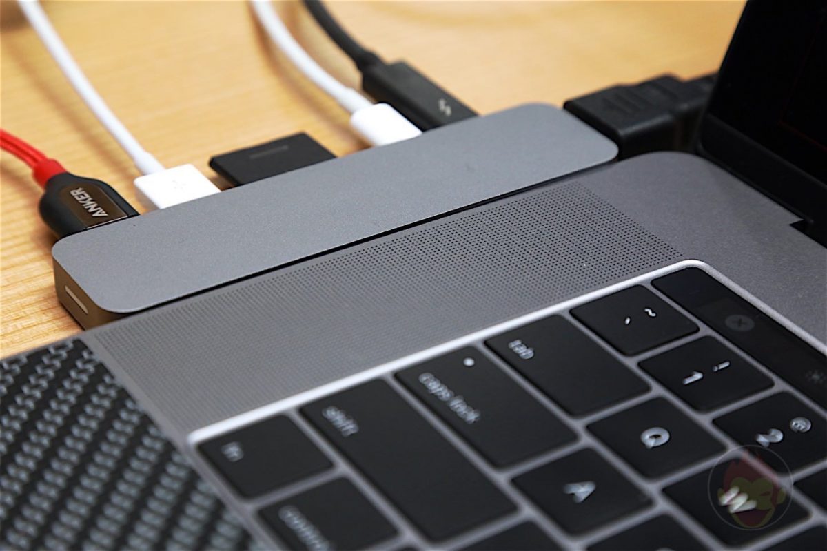 HyperDrive-Thunderbolt3-USBC-Hub-12.jpg