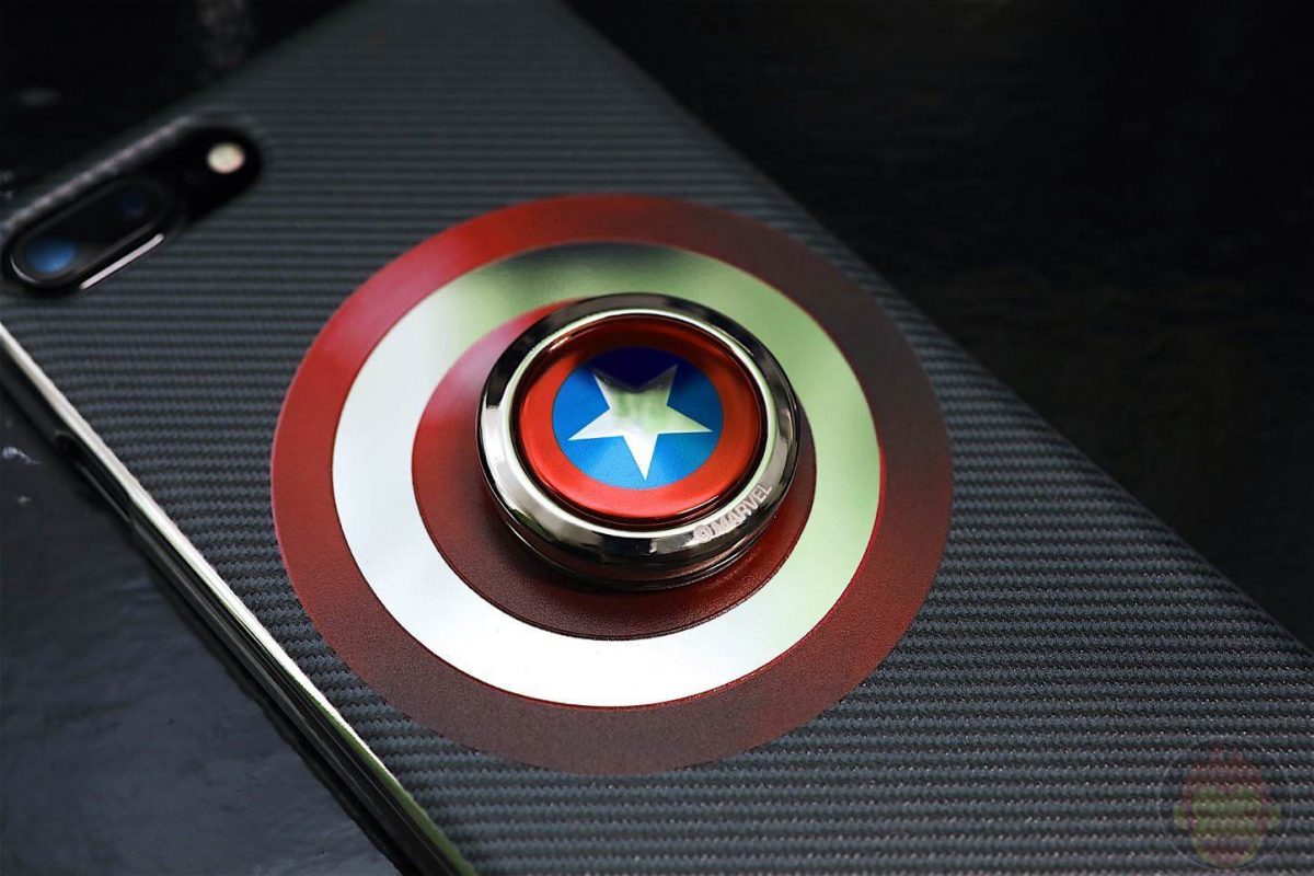 MARVEL-Design-iPhone-7-Plus-Case-and-Ring-06.jpg