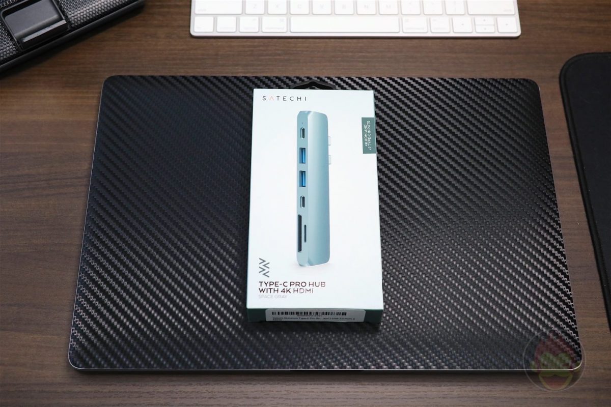 Satechi-Type-C-Pro-Hub-01.jpg