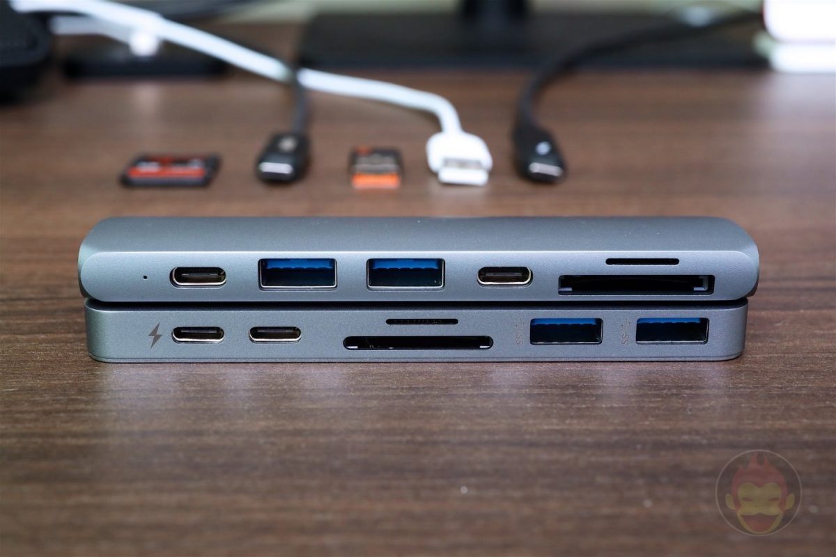 Satechi-TypeC-Pro-Hub-VS-HyperDrive-USBC-Hub-10.jpg