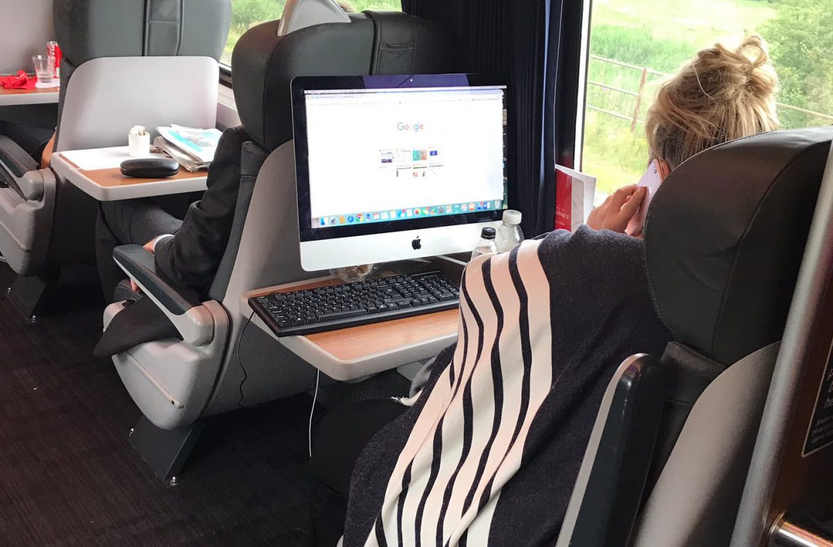 Using-iMac-on-a-Train.jpg