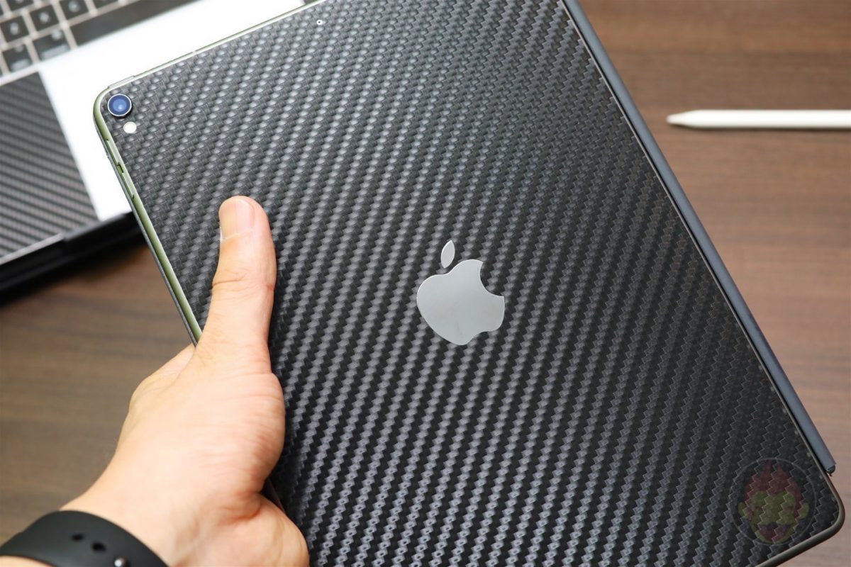 Wraplus-Skin-for-iPad-Pro-2017-review-17.jpg