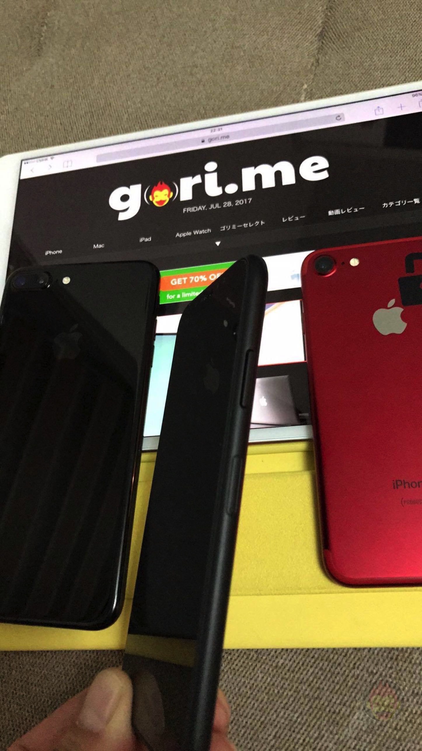 iPhone-Pro-8-Edition-Mockup-GoriMe-03.jpg