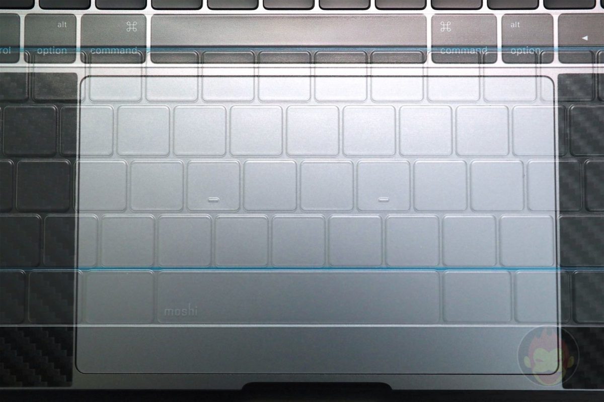 moshi-Clearguard-MB-with-TouchBar-04.jpg