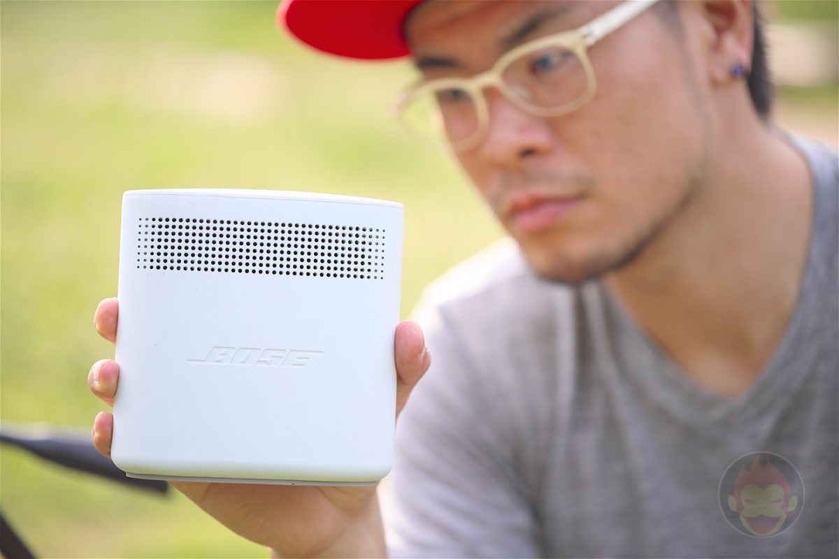 Bose-SoundLink-Color-speaker-02.jpg