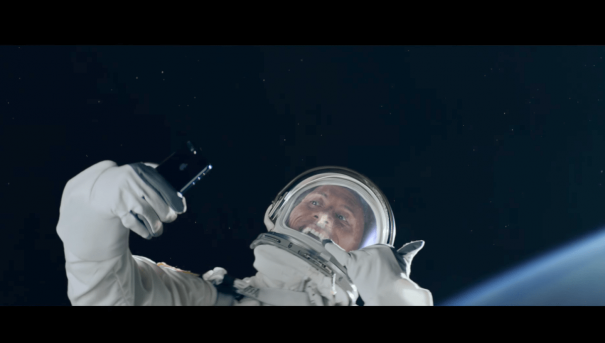 Taking-Selfies-in-Space
