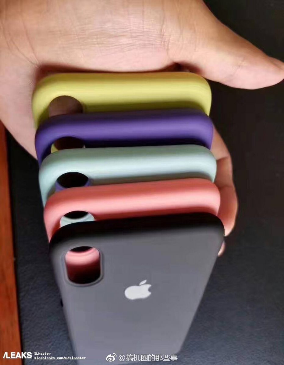 iphone-silicone-case-1.jpg