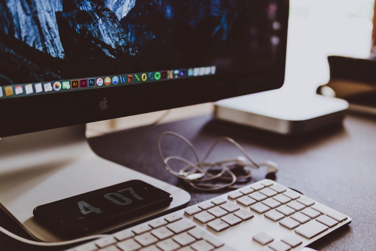 sabri-tuzcu-182689-mac-mini-desktop-unsplash.jpg