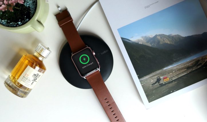 Belkin-Travel-Stand-for-Apple-Watch-02.jpg