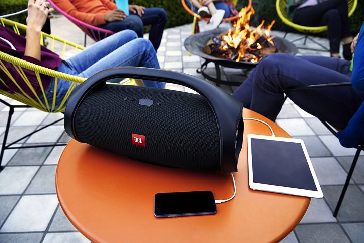 JBL-BoomBox-Bluetooth-Speaker-2.jpg