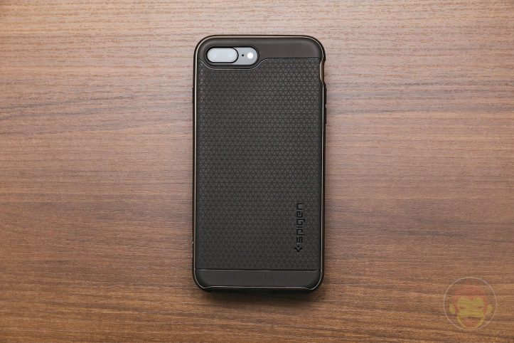 Spigen-Neo-Hybird-2-iPHone8Plus-Case-Review-01.jpg
