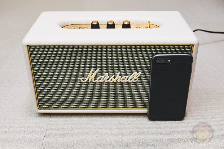 Marshall-ACTON-Bluetooth-Wireless-Speaker-Review-0010.jpg