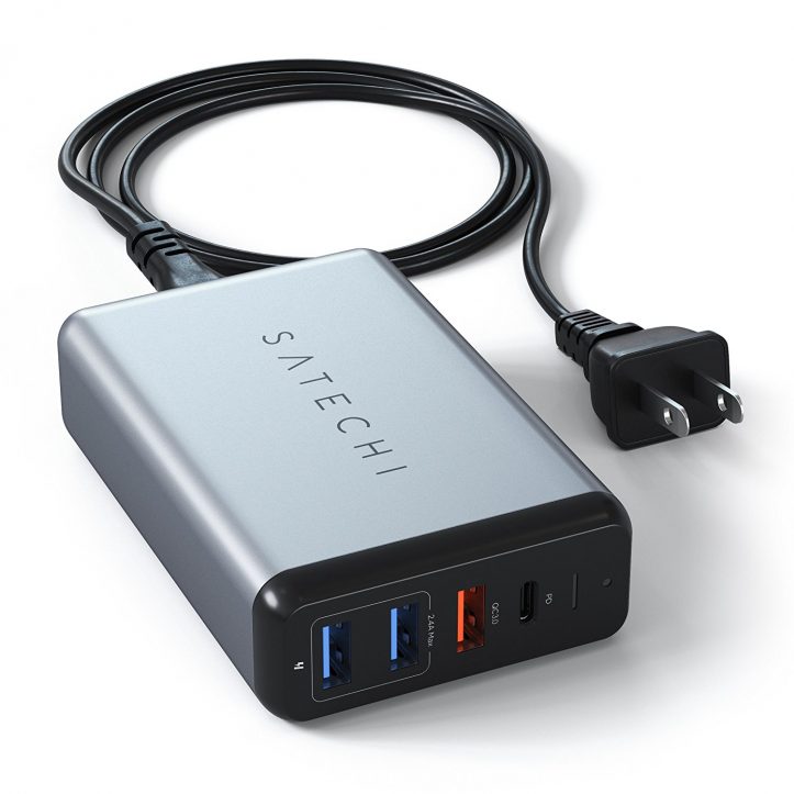 Satechi-TypeC-Travel-Charger-2.jpg