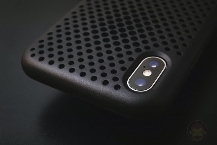 AndMesh-Mesh-Case-for-iPhoneX-02.jpg