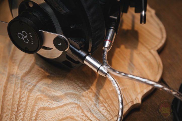Final-Audio-Design-Headphones-and-Earphones-06.jpg