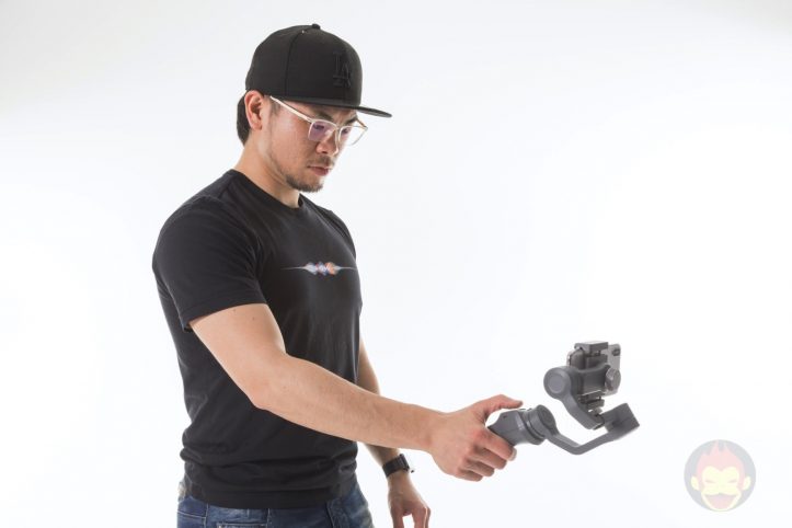 Osmo-Mobile-2-Stabilizer-14.jpg