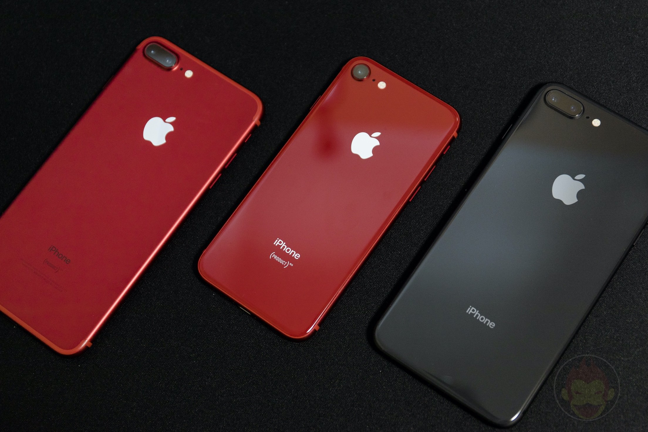 iPhone-8-PRODUCT-RED-Special-Edition-23.jpg