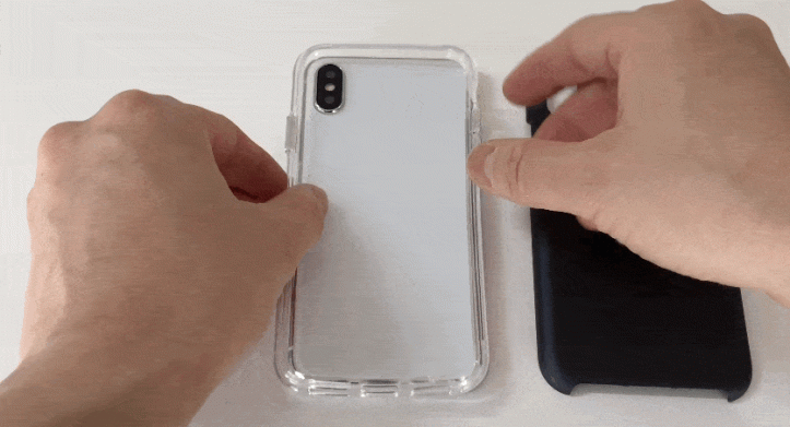 How-to-put-on-PhoneFoam-Dual-Skin