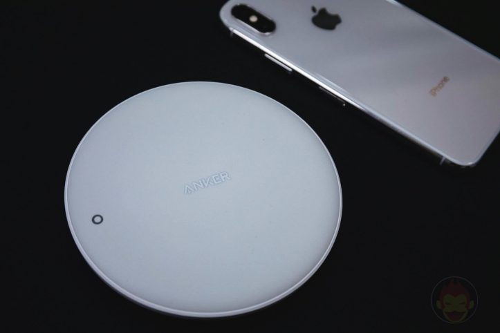 Anker-PowerWave-7_5-Stand-Pad-Review-02.jpg