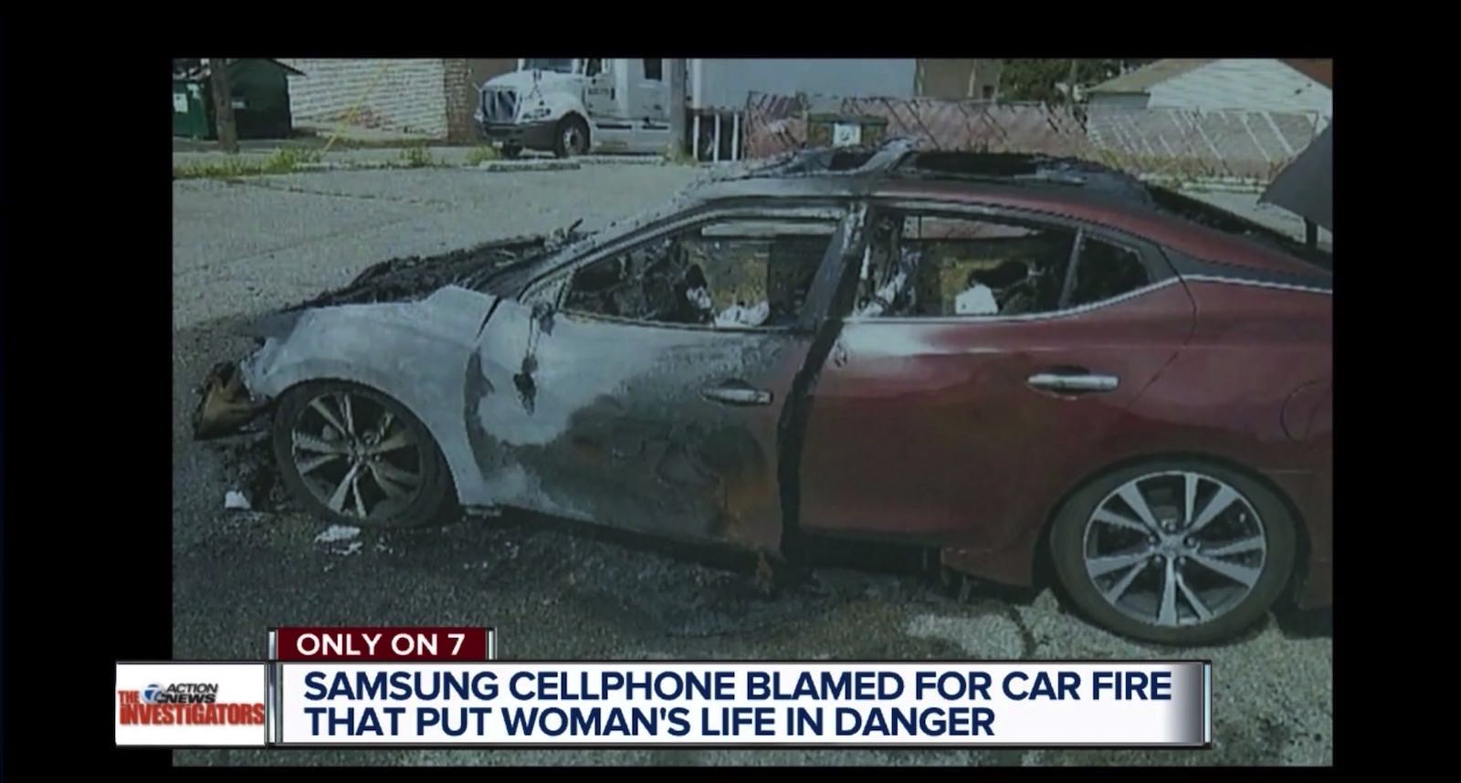 Samsungのスマホ またしても爆発し車を破壊 ゴリミー