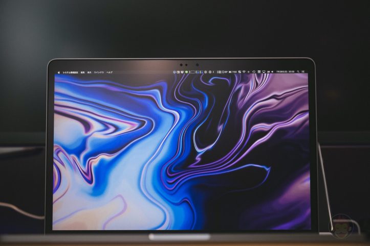 MacBook-Pro-2018-13inch-Massive-Review-37.jpg