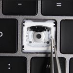Protection-around-keys-of-MacBookPro2018.jpg