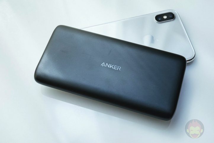 Anker-PowerCore-Lite-10000-Review-11.jpg